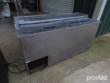 STAINLESS BEVERAGE COOLER