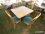 TABLE W/ 4 CHAIRS