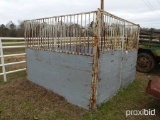 HORSE STALL