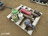 PALLET W/CYLINDERS