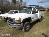 2004 GMC 2500HD TRUCK