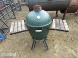 GREEN EGG BBQ PIT