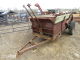 NEW HOLLAND 202 MANURE SPREADER