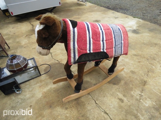 HORSE ROCKER AND BLANKET