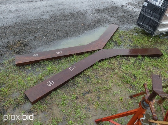2 METAL CHANNEL PIECES FOR GN TRAILER
