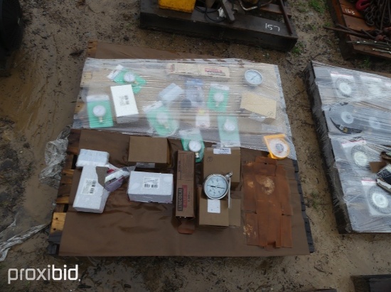 PALLET W/NEW WELDING SUPPLIES