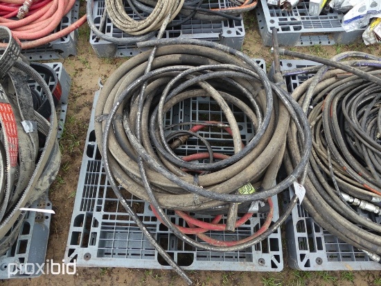PALLET OF HYDROLIC HOSES
