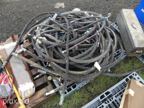 PALLET OF HYDROLIC HOSES