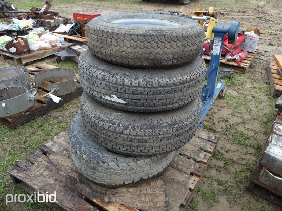 4 TRAILER TIRES