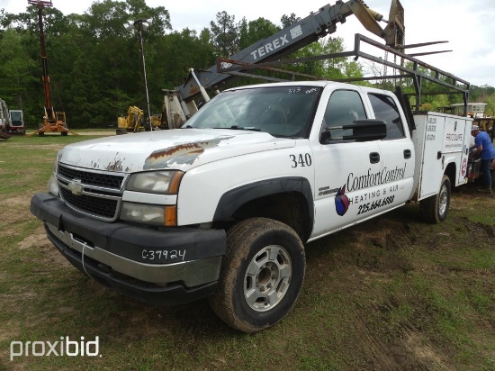 2006 CHEVY 2500HD WORK TRUCK