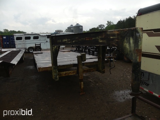 20' GOOSENECK FLATBED TRAILER