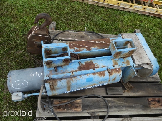 SHAW-BOX  10 TON SHOP CRANE