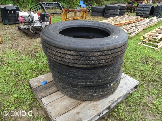 255/70R22.5 NEW RECAPS (3)