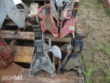 (2) RED SMALL  JACK STANDS