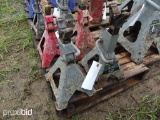 (2) GREY JACK STANDS