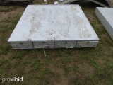 ALUMINUM SIDE TOOL BOX