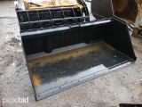 NEW QUICK ATTACH BUCKET