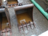 EXCAVATOR BUCKET