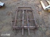 HEAD GATE