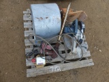 PALLET WITH SAW, ELECTRIC FAN