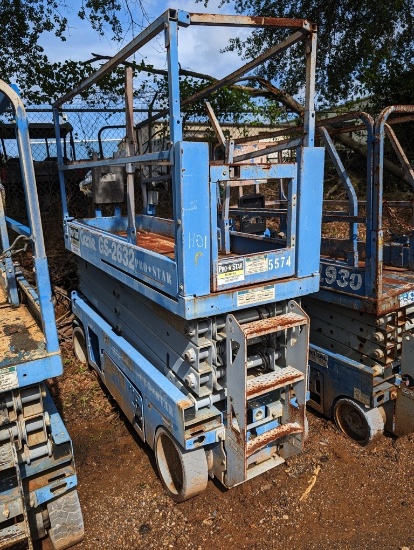 GENIE GS-2032 MANLIFT