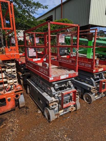 2018 SKYJACK SJIII 3219 MANLIFT