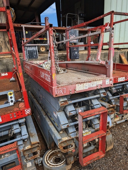 SKY JACK SJIII 3226 MANLIFT