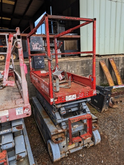 SKY JACK SJIII3219 MANLIFT