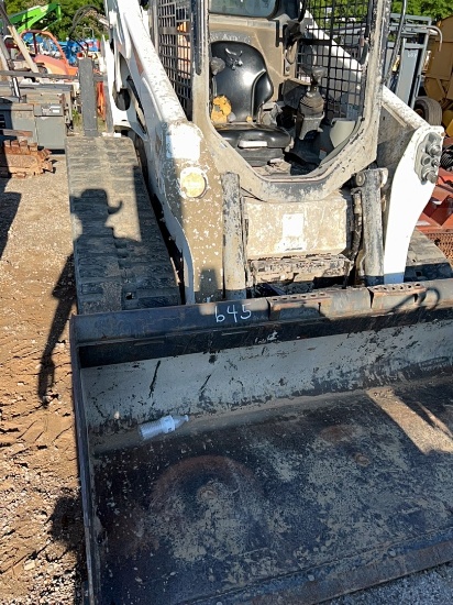 2017 BOBCAT T740 SKIDSTEER ON TRACKS
