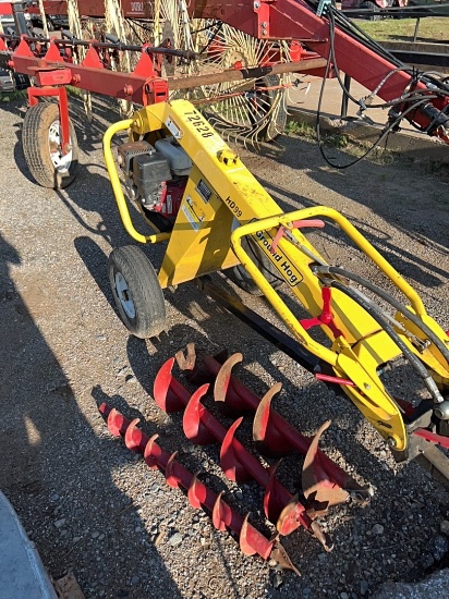 GROUNG HOG HD99 POST HOLE AUGER