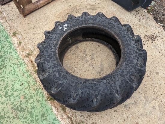 12.4-24 LOADER TIRE