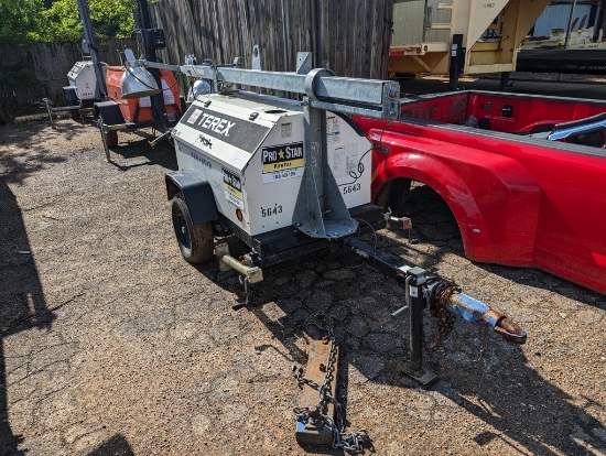 2014 TEREX RL4 LIGHT PLANT