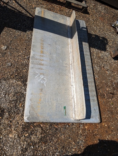 ALUMINUM PLATE