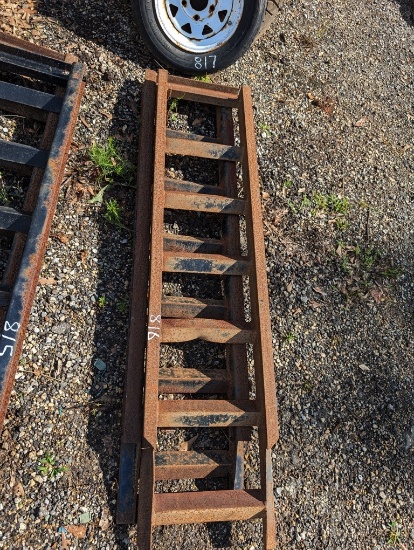 2 TRAILER RAMPS