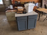 CABINET W/MISC