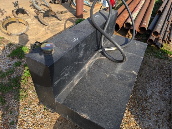 L FUEL TANK W/FILL-RITE PUMP