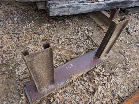 METAL STAND