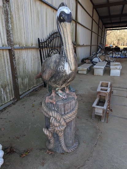 PELICAN BIG STATUE