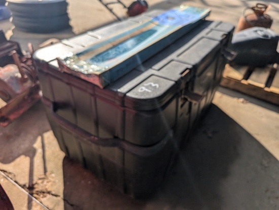 HUSKY TOOL BOX