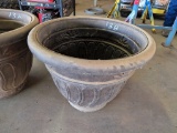 FLOWER POT