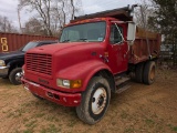 98 INTERNATIONAL DUMP TRUCK