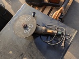 BLACK & DECKER GRINDER