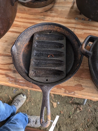 #8 SKILLET & CORNBREAD SKILLET