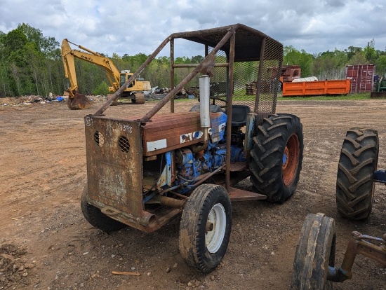 LONG TRACTOR
