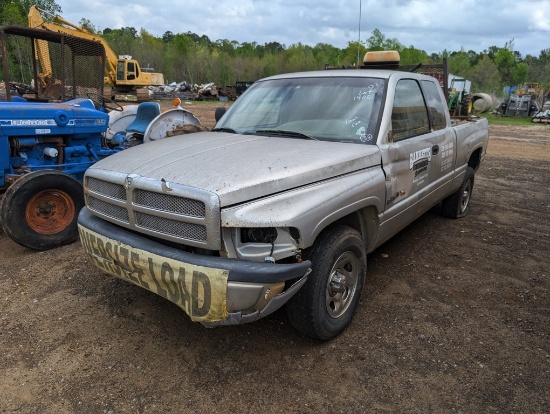 2001 DODGE RAM 1500 EXT CAB