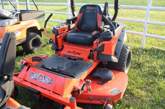 2018 BAD BOY OUTLAW ZERO TURN LAWNMOWER