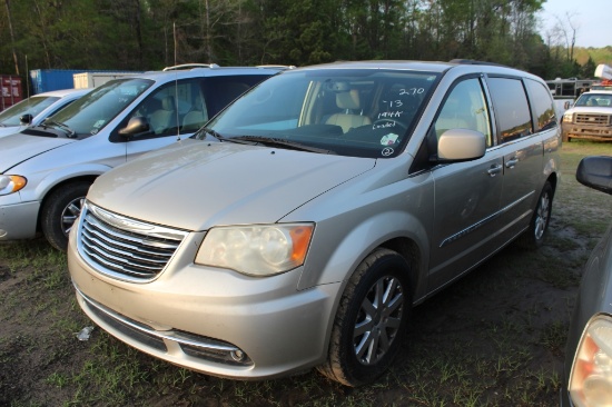 2013 CHRYSLER TOWN & COUNTRY