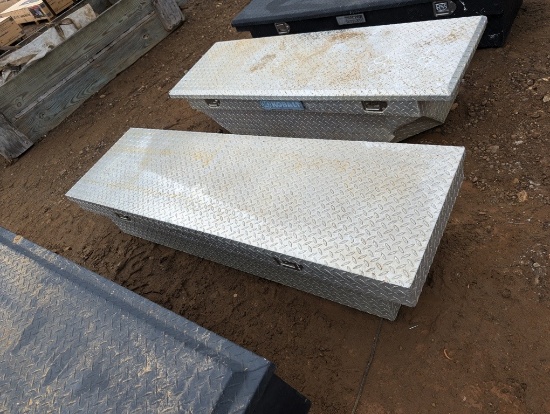ALUMINUM TRUCK TOOL BOX