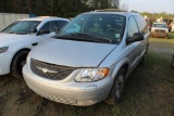 2004 CHRYSLER TOWN & COUNTRY VAN