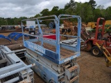 GENIE GS-2032 MAN LIFT